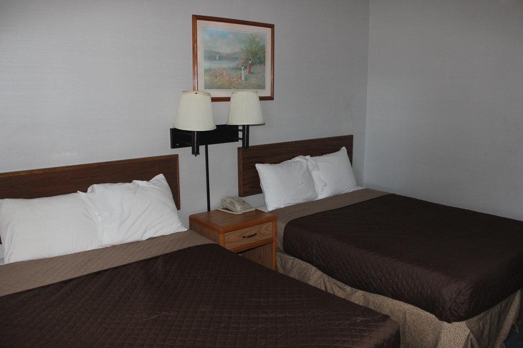 Eastwood Inn Motley Extérieur photo
